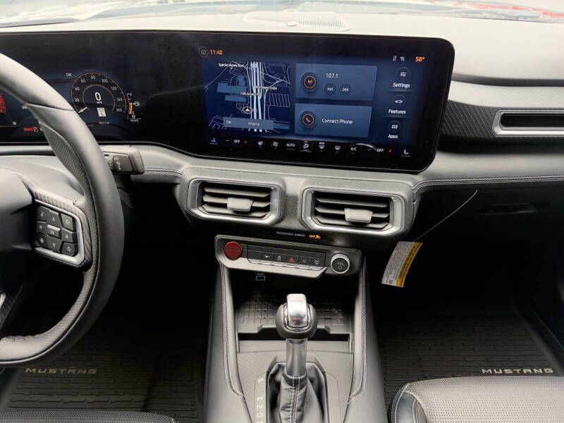 2024 Ford Mustang Image 18