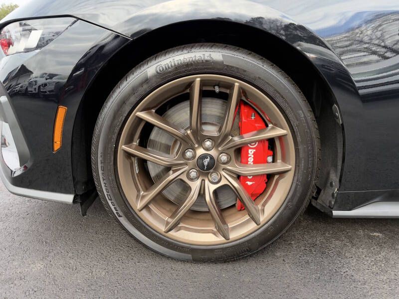 2024 Ford Mustang Image 23