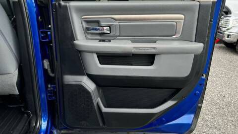 2017 RAM 1500 Image 16