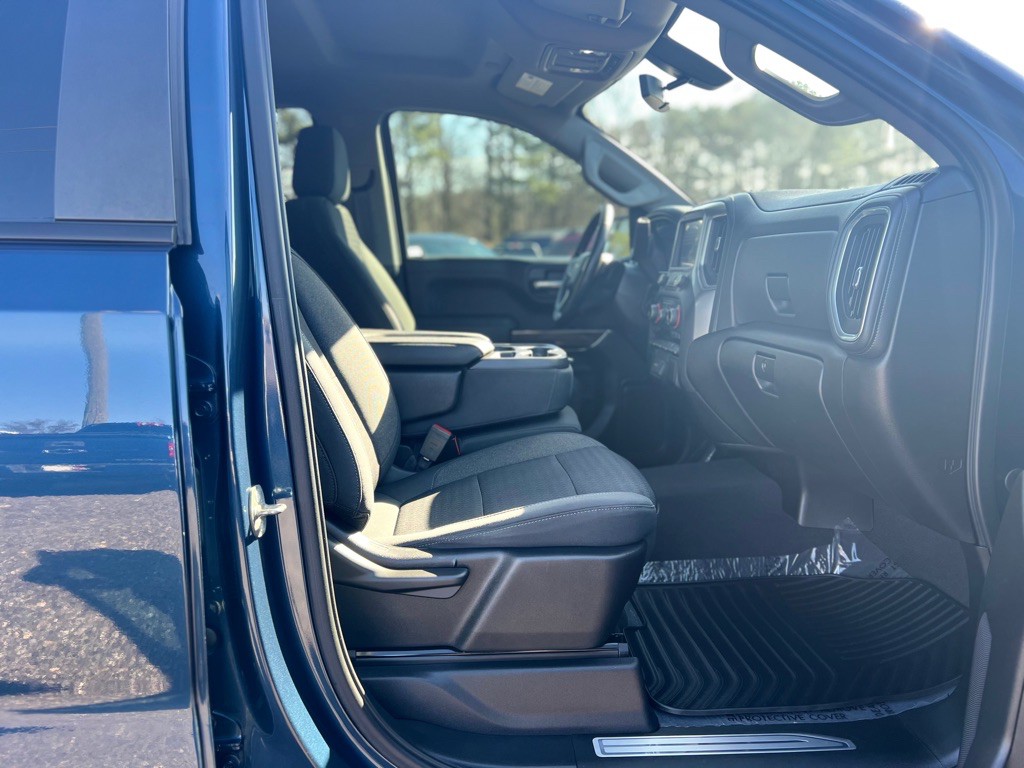 2019 Chevrolet Silverado 1500 Image 12