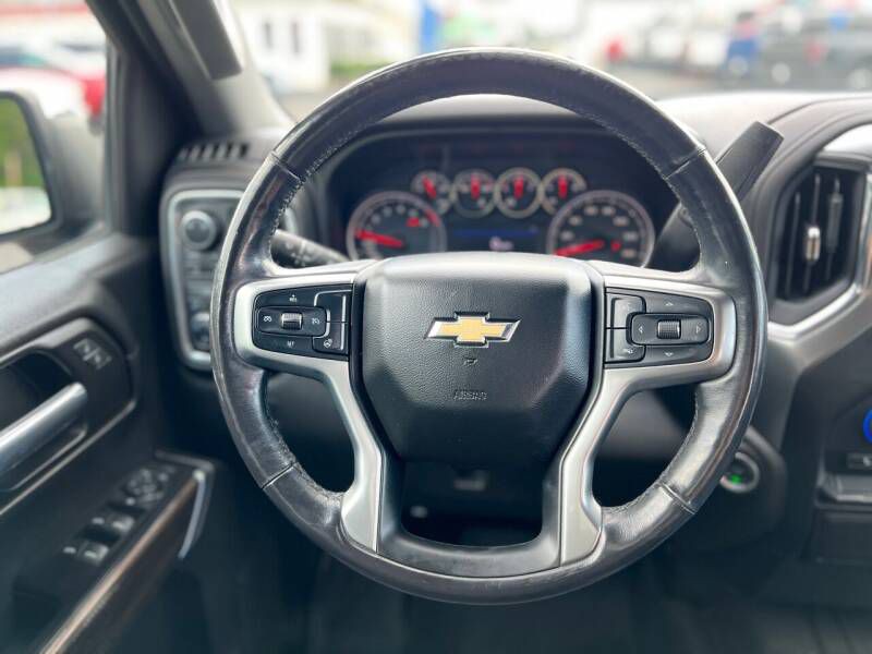 2019 Chevrolet Silverado 1500 Image 32