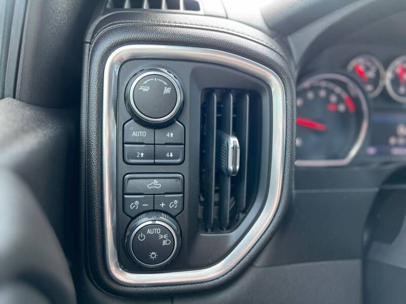 2019 Chevrolet Silverado 1500 Image 34