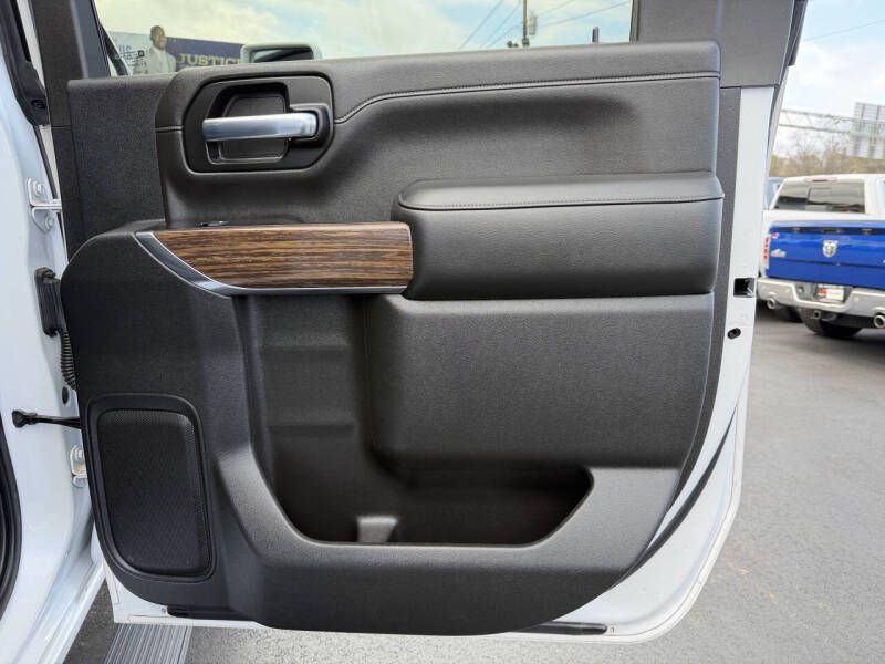 2020 Chevrolet Silverado 1500 Image 24