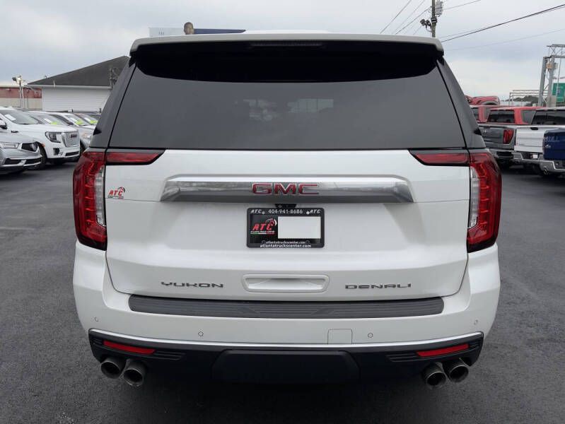 2021 GMC Yukon Image 9