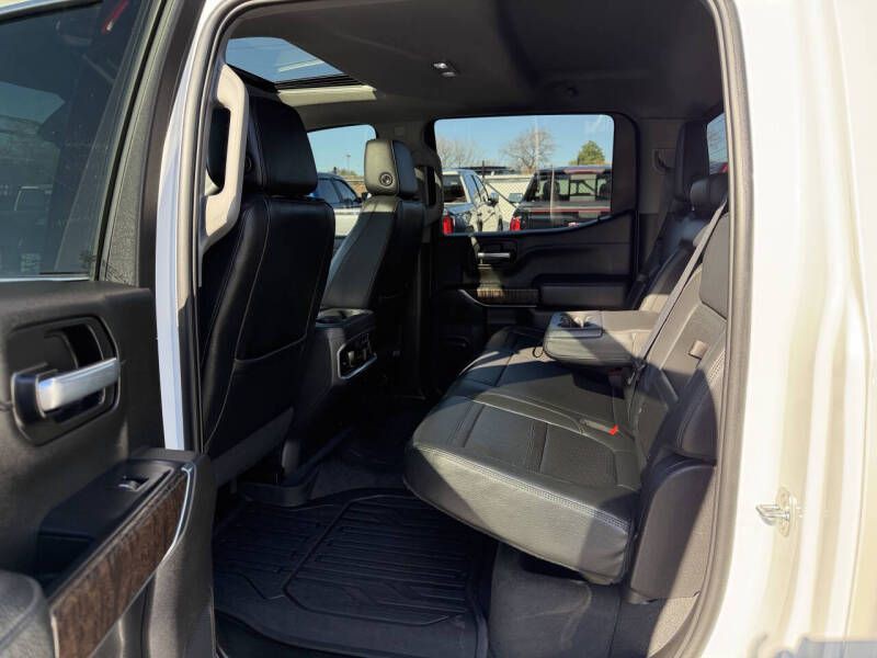 2020 GMC Sierra Image 11