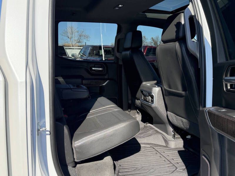 2020 GMC Sierra Image 13