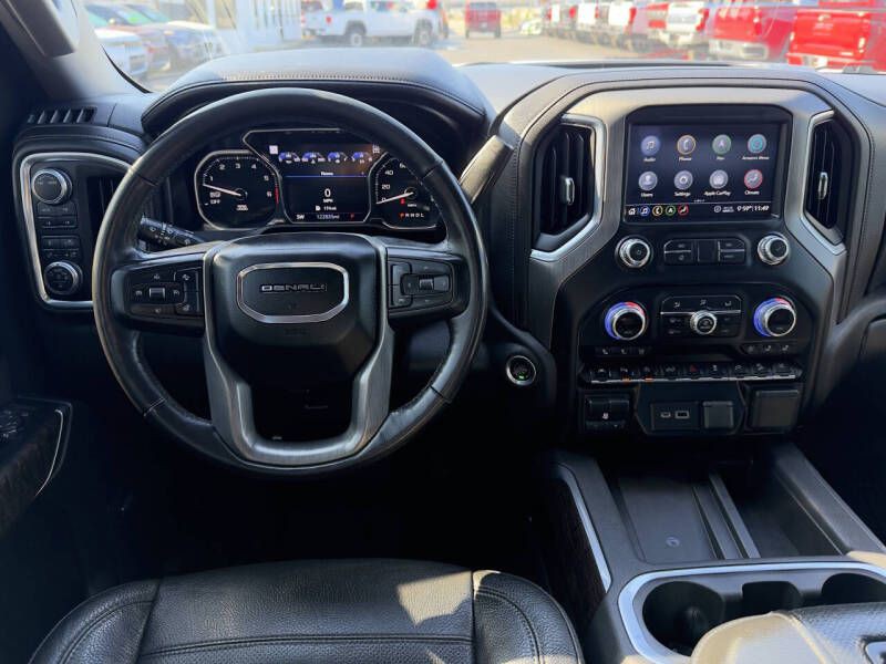 2020 GMC Sierra Image 17