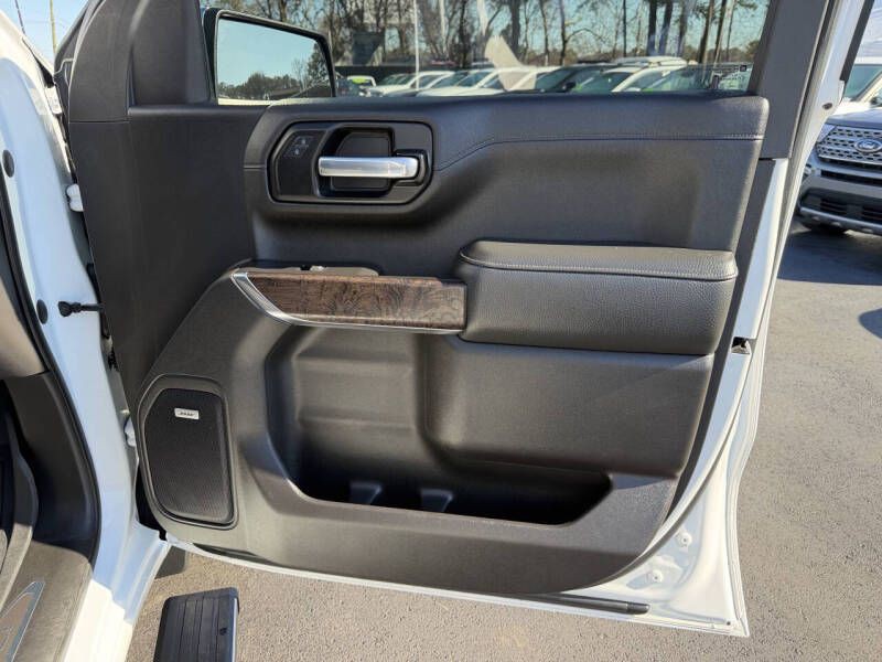 2020 GMC Sierra Image 22