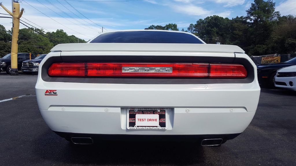 2014 Dodge Challenger Image 6