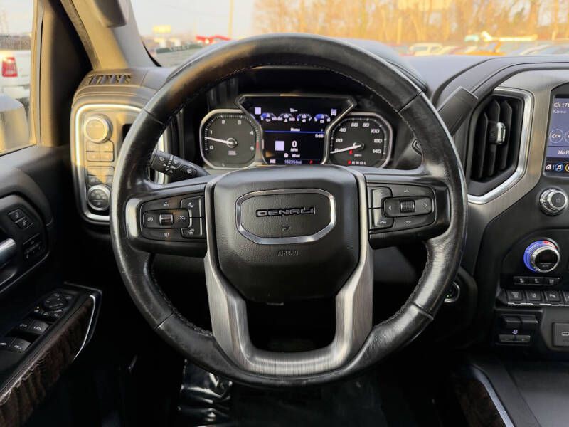 2021 GMC Sierra Image 17