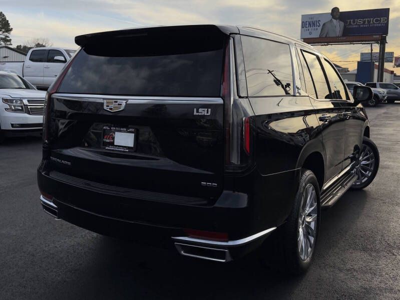 2021 Cadillac Escalade Image 9
