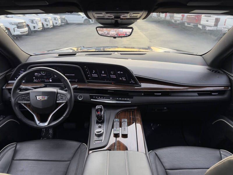 2021 Cadillac Escalade Image 16