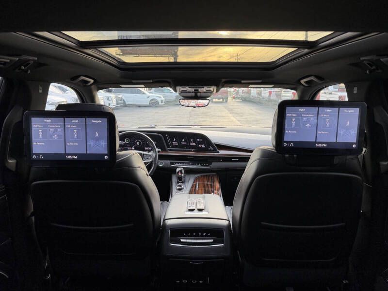 2021 Cadillac Escalade Image 23