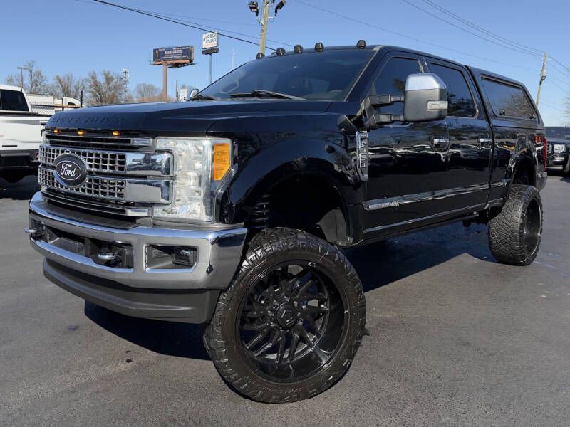2017 Ford F-250 Image 2