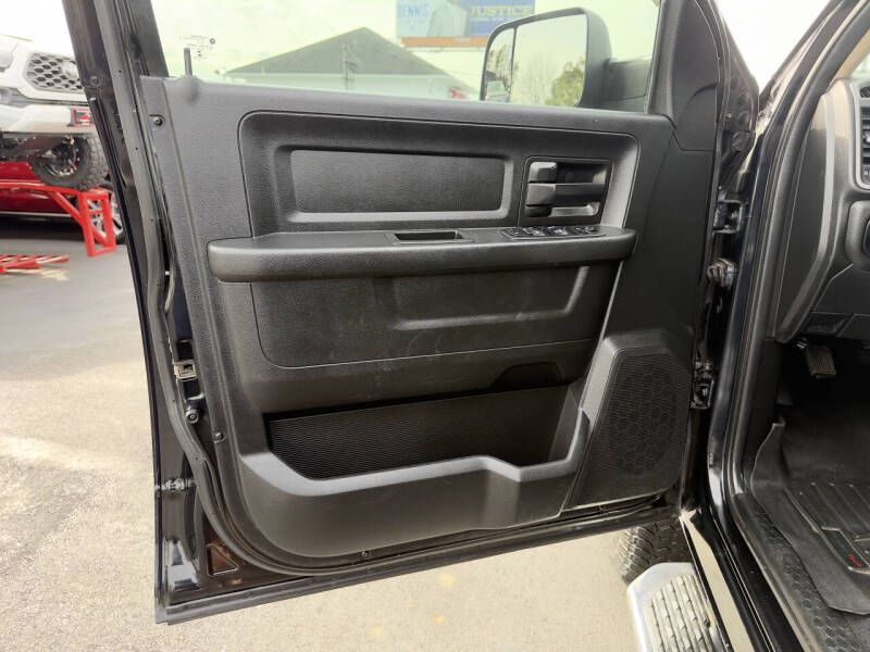 2020 RAM 2500 Image 19