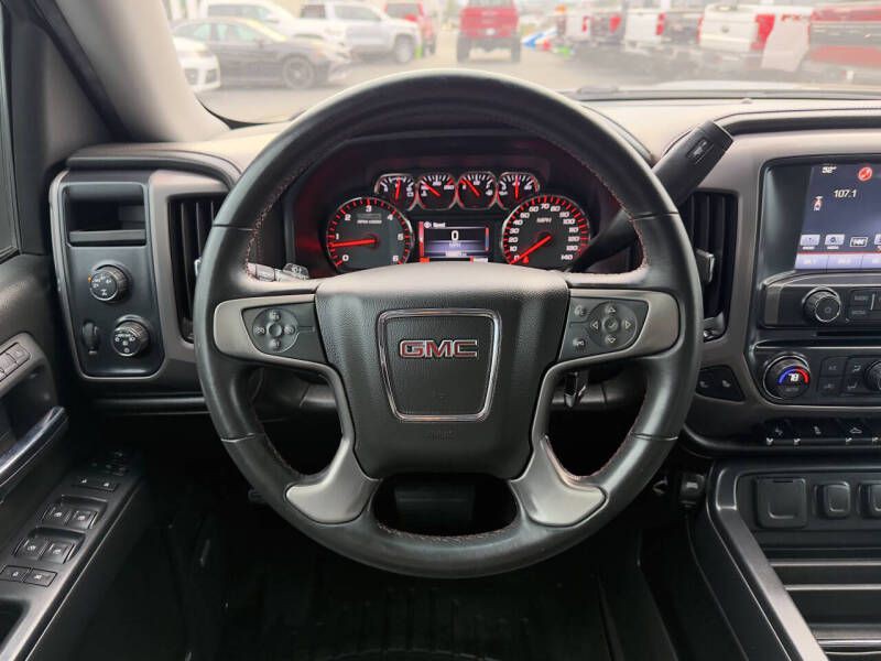 2016 GMC Sierra Image 17