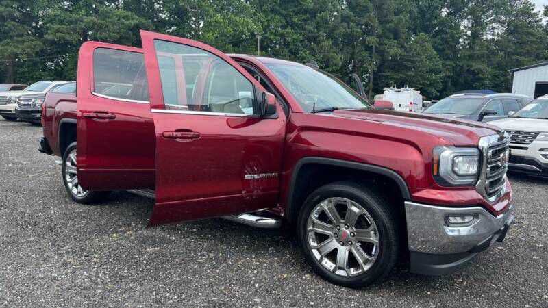 2017 GMC Sierra Image 9