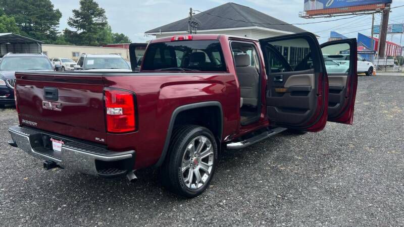 2017 GMC Sierra Image 12