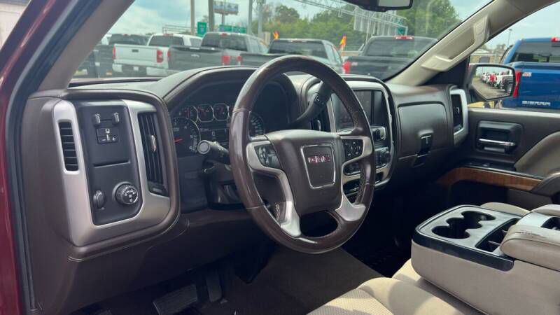 2017 GMC Sierra Image 14