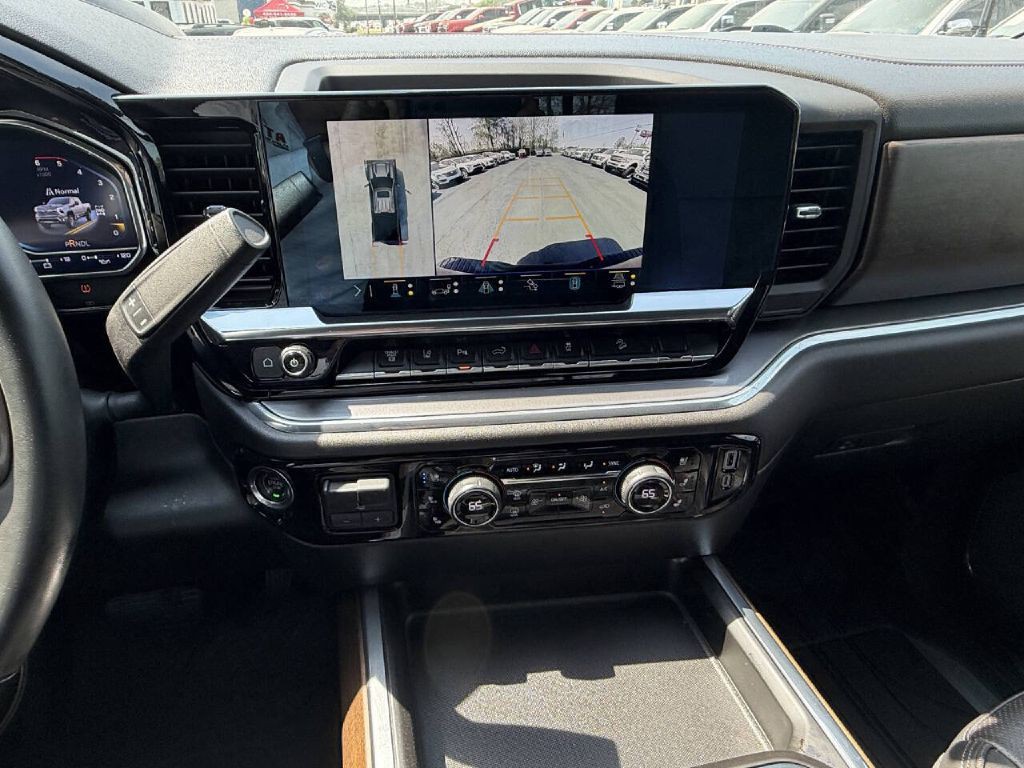 2024 Chevrolet Silverado 1500 Image 18