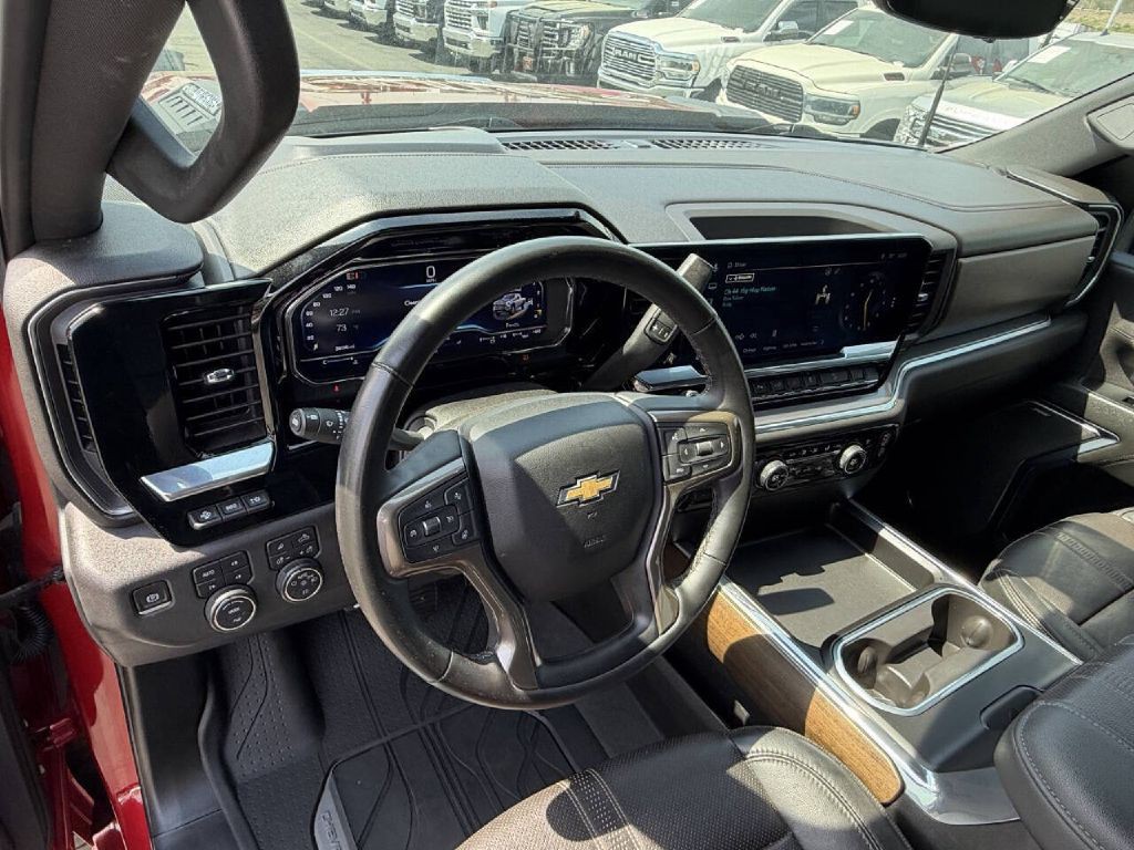 2024 Chevrolet Silverado 1500 Image 19