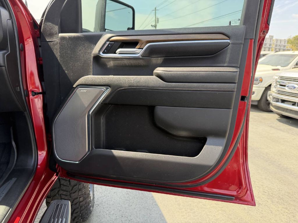 2024 Chevrolet Silverado 1500 Image 21