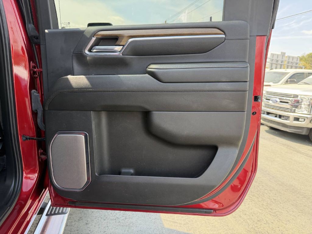 2024 Chevrolet Silverado 1500 Image 23
