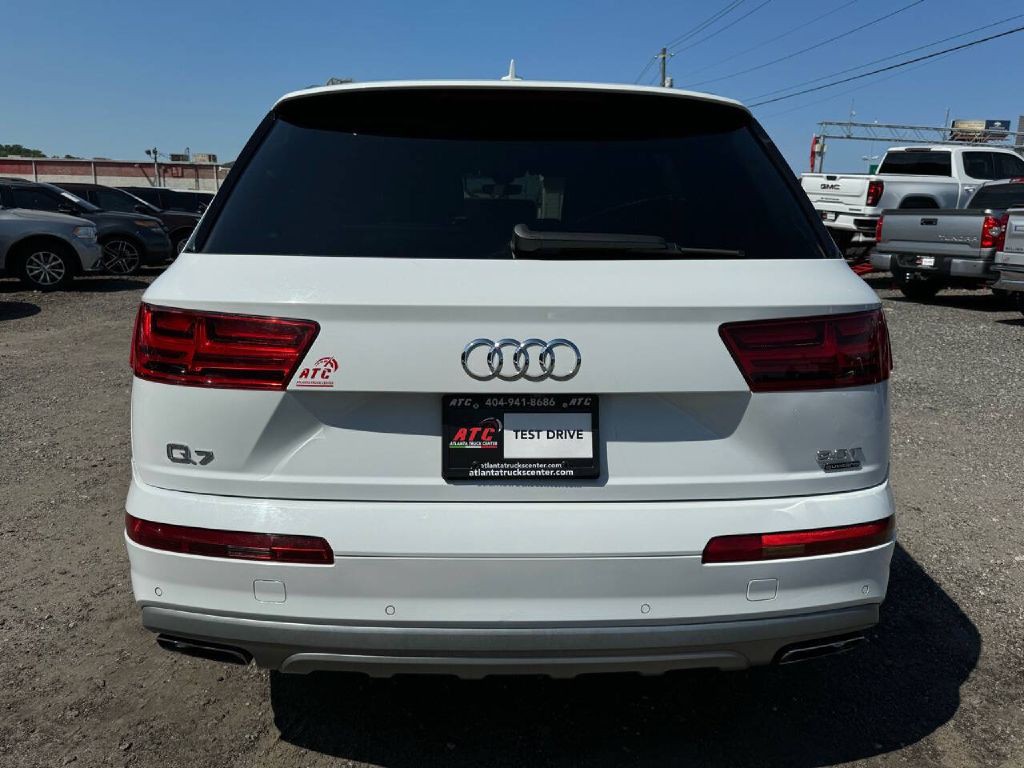 2017 Audi Q7 Image 3