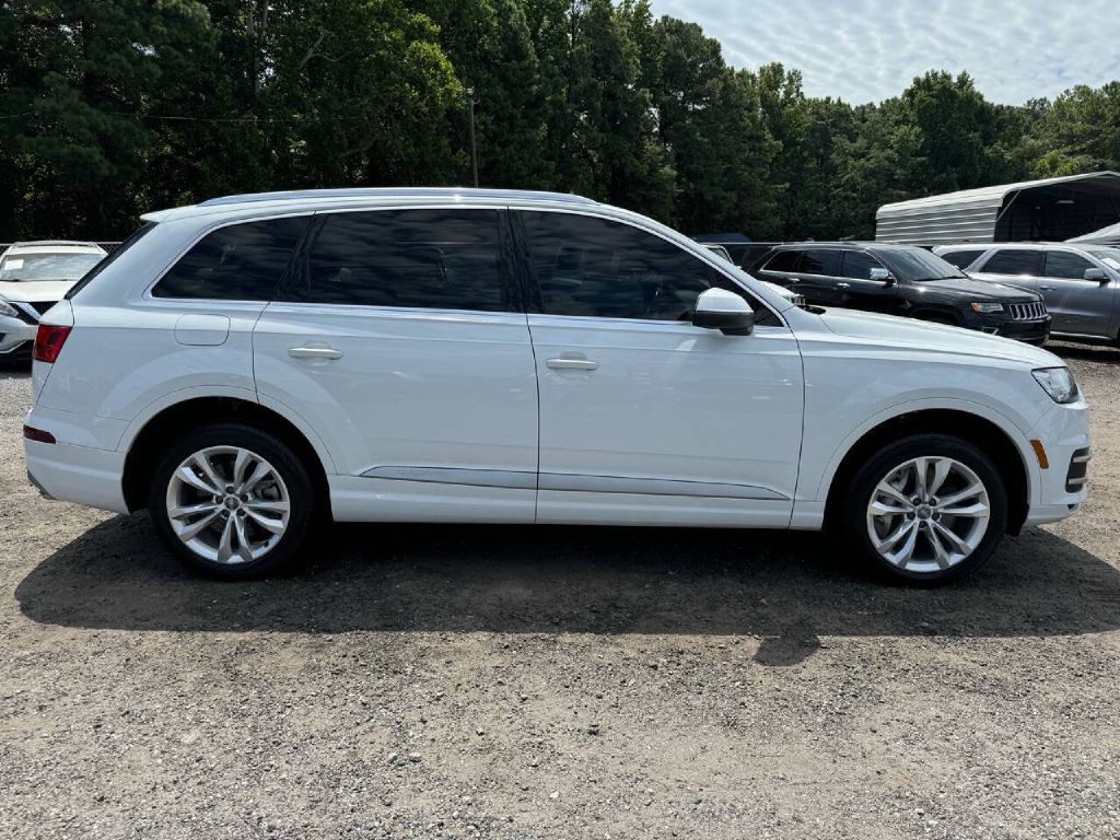 2017 Audi Q7 Image 5