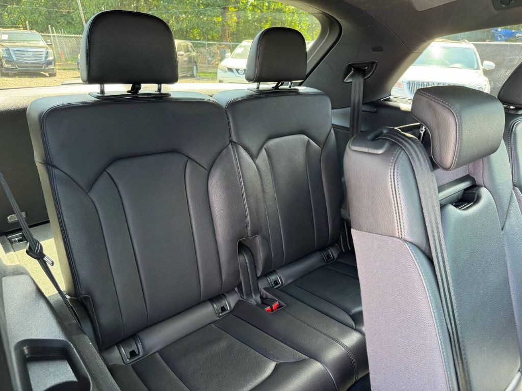 2017 Audi Q7 Image 15