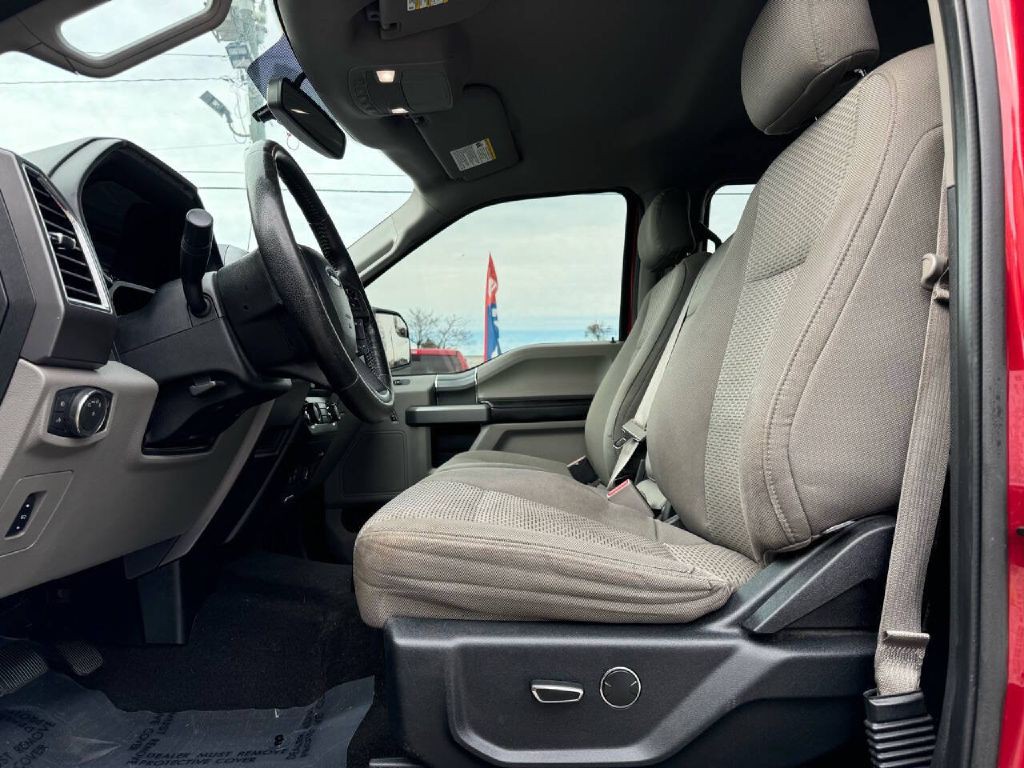 2015 Ford F-150 Image 10