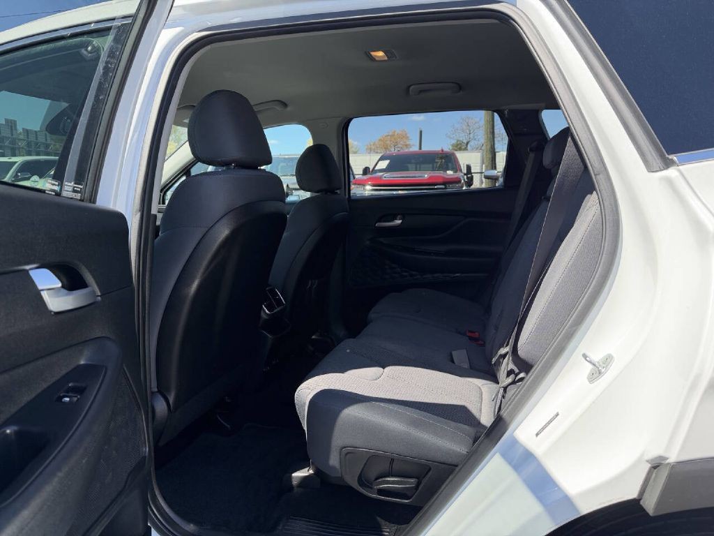 2020 Hyundai Santa Fe Image 11