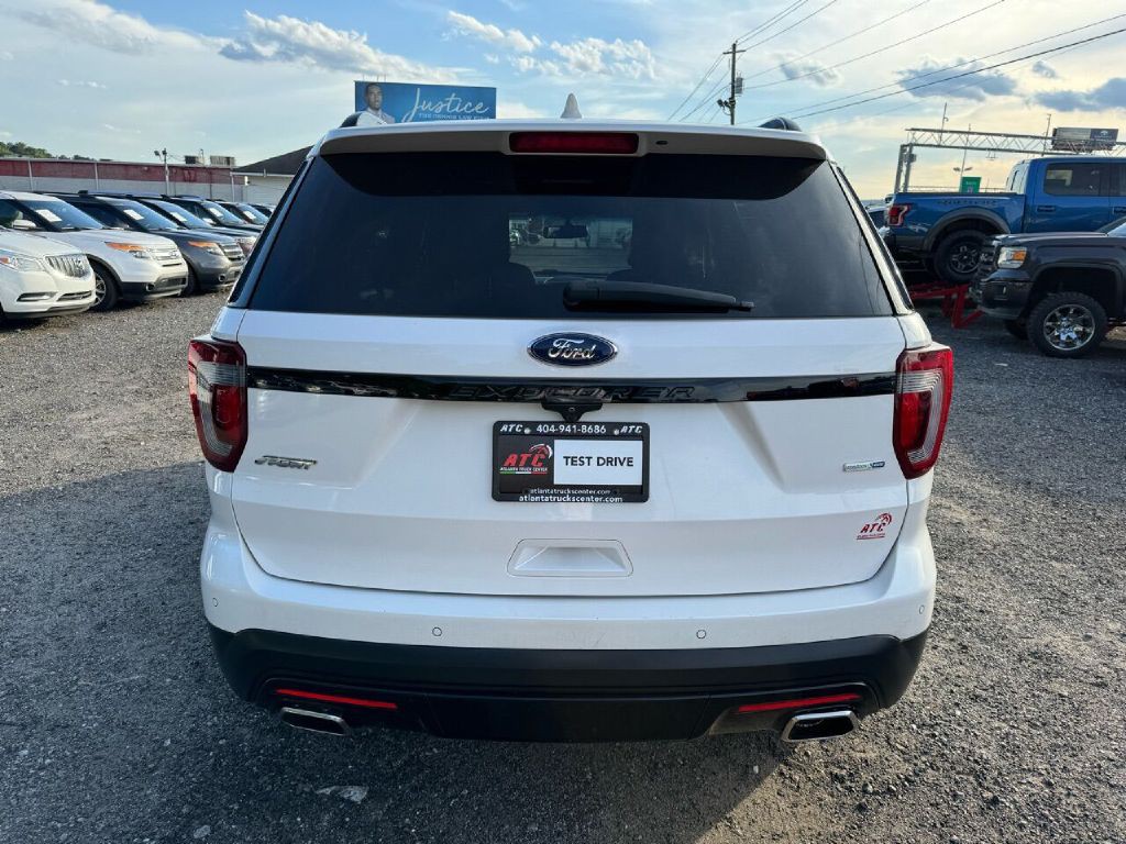 2017 Ford Explorer Image 6