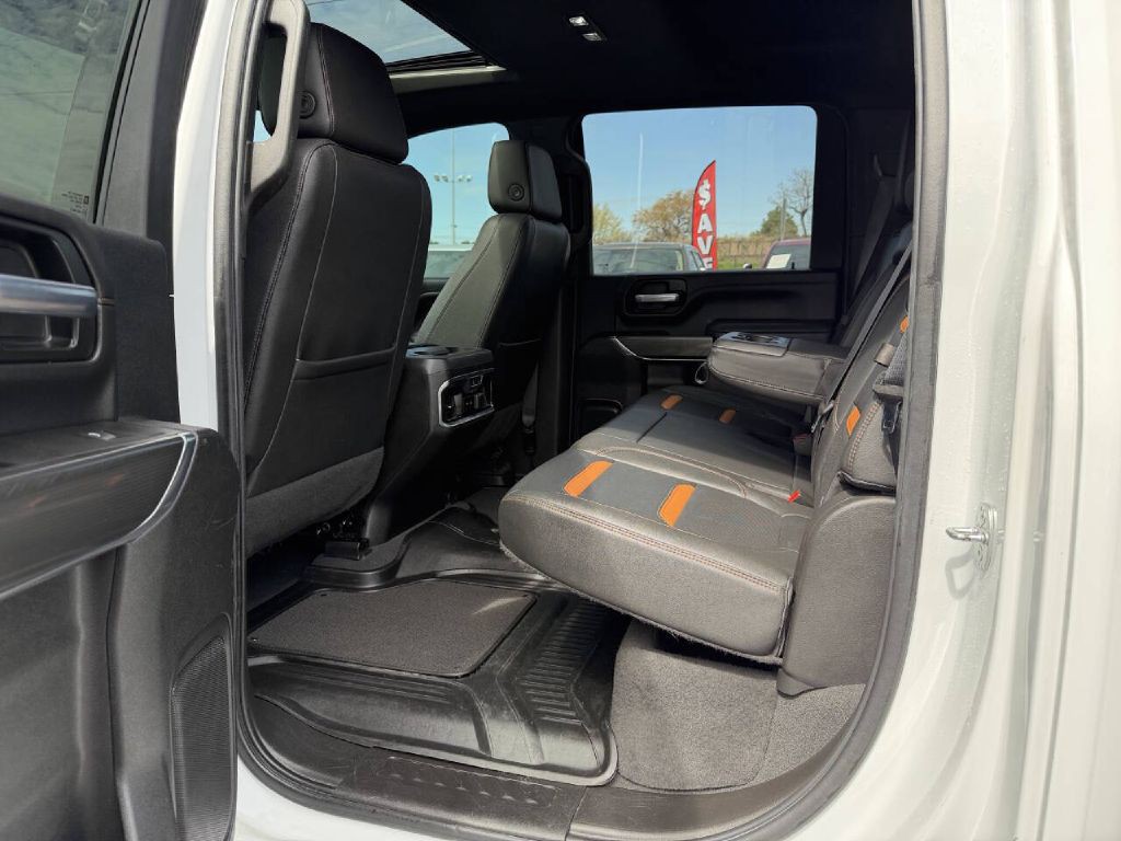2021 GMC Sierra Image 10