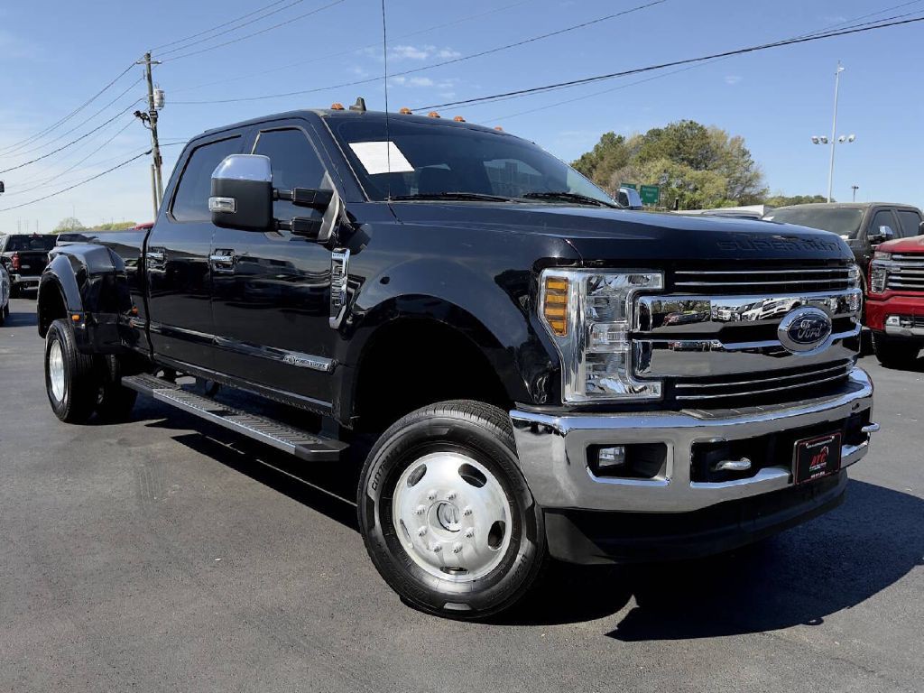 2019 Ford F-350 Image 2