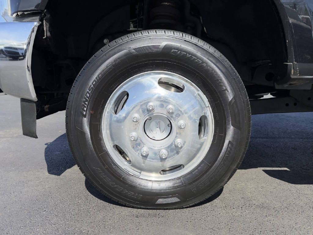 2019 Ford F-350 Image 22