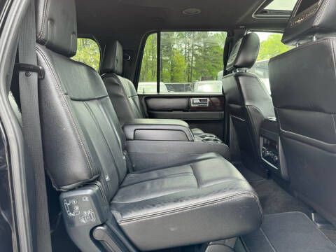 2016 Lincoln Navigator Image 11