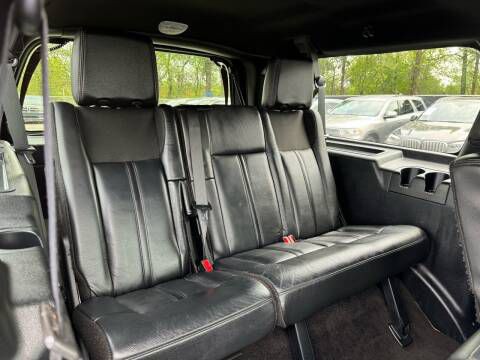 2016 Lincoln Navigator Image 13