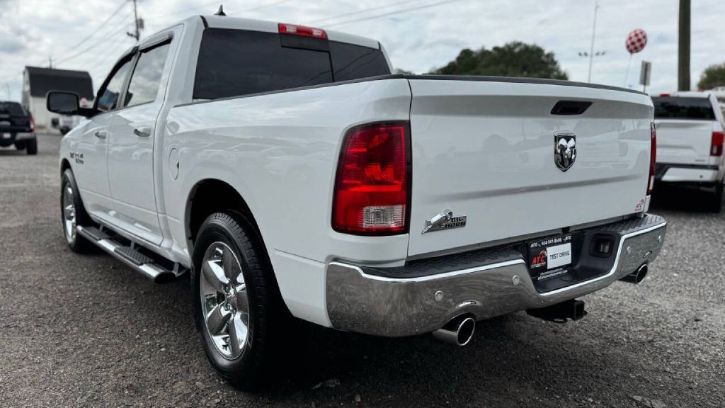 2015 RAM 1500 Image 4