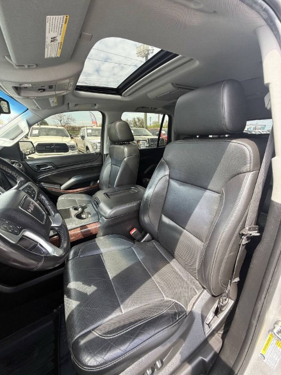 2018 GMC Yukon Image 8