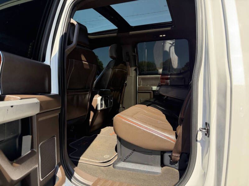 2017 Ford F-250 Image 15