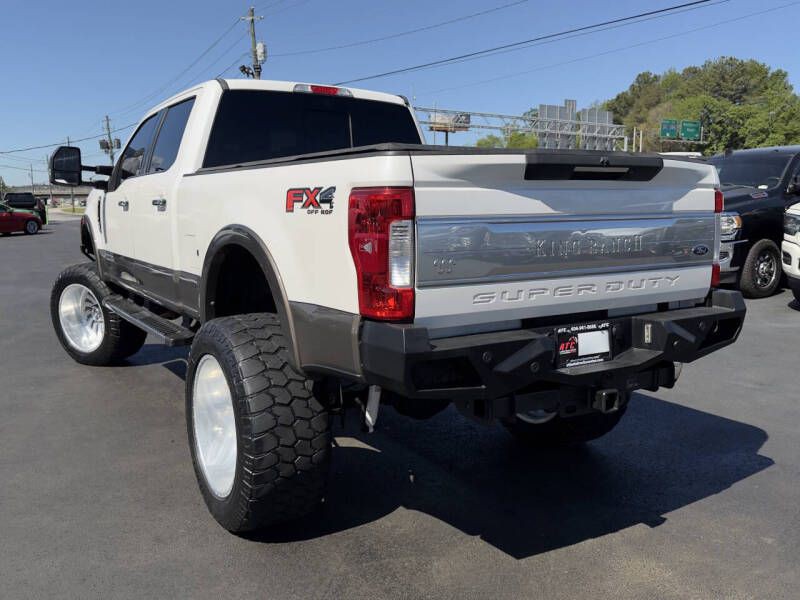 2017 Ford F-250 Image 19