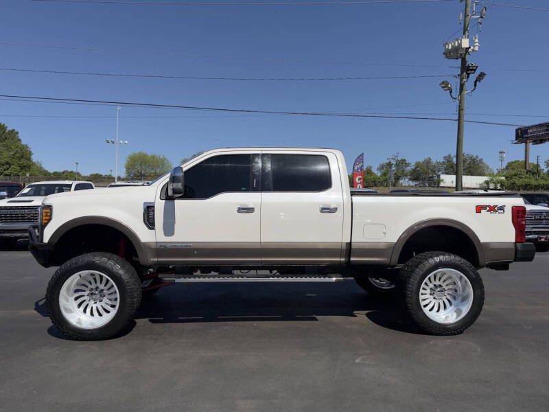 2017 Ford F-250 Image 21