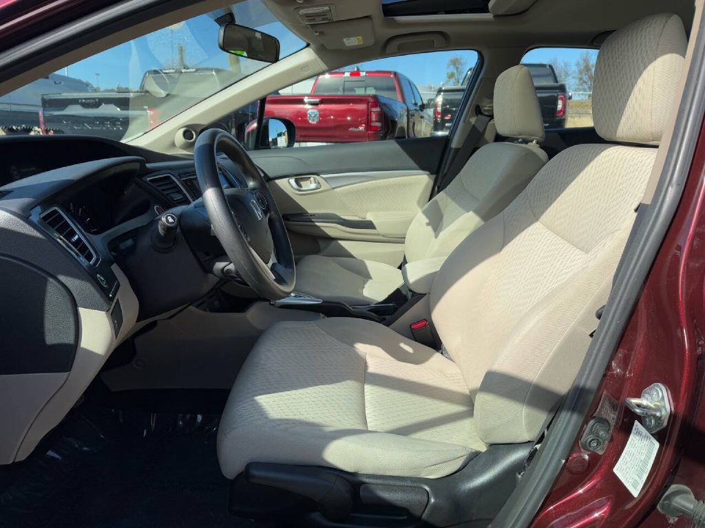 2015 Honda Civic Image 9