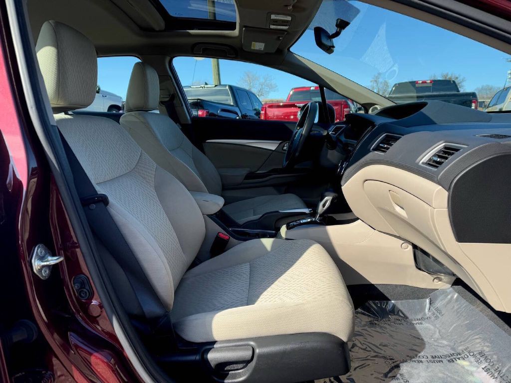 2015 Honda Civic Image 11
