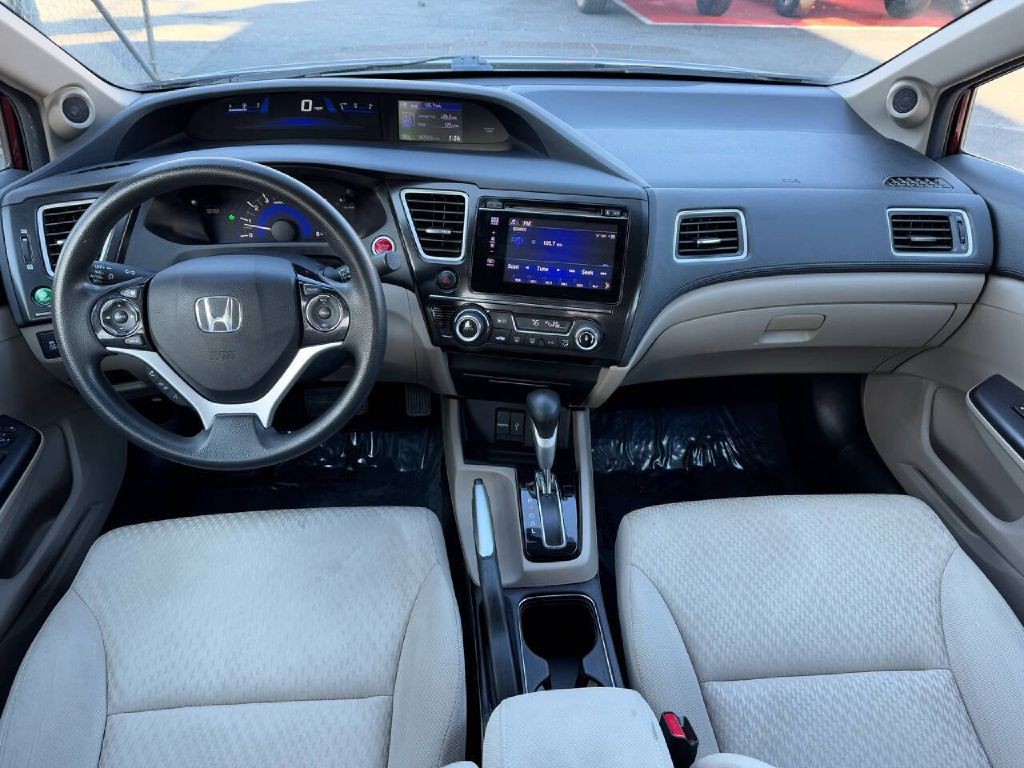 2015 Honda Civic Image 13