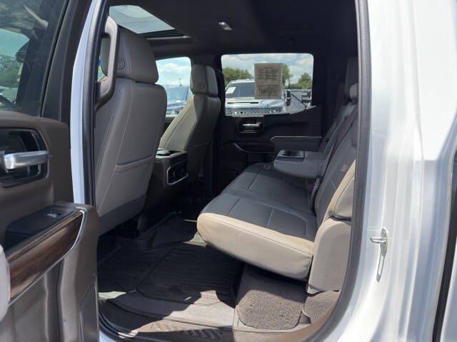 2022 GMC Sierra Image 10