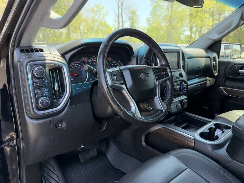 2021 Chevrolet Silverado 1500 Image 9