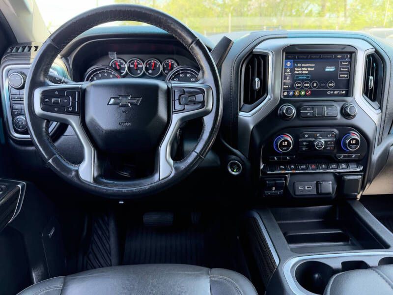 2021 Chevrolet Silverado 1500 Image 11