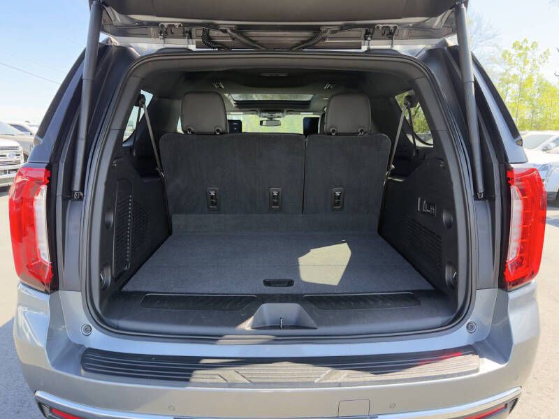 2021 GMC Yukon Image 20